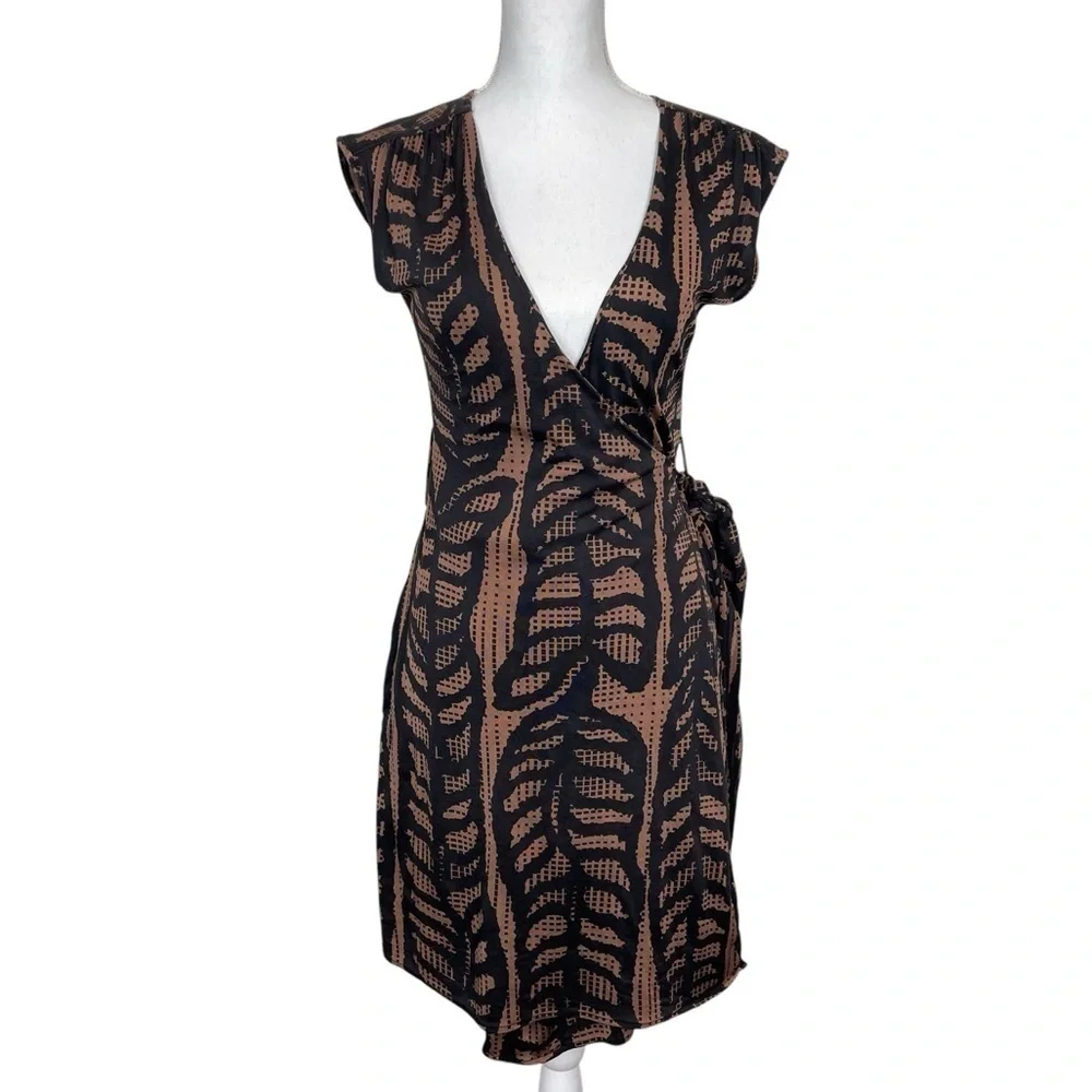 Tory Burch Ivette Kongo Leaf Print Silk Dress in Black Brown Size XSmall - Picture 2 of 11